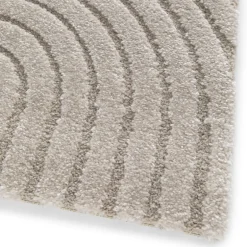 Online Drawer ESTEBAN Tapis contemporain à motif géométrique