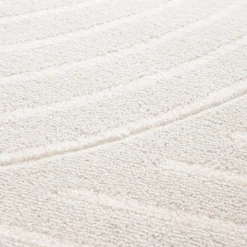 New Drawer NORA Tapis contemporain à motif géométrique