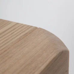 Sale Zuiver STORM Table à manger 8 personnes aux bords arrondis en bois