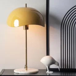 Online Leitmotiv WAVED DOME Lampe à poser en métal et marbre